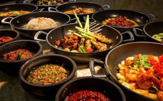 15 Makanan Khas Manado yang Terkenal & Wajib Dicoba