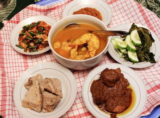 10 Makanan Khas Belitung Timur yang Terkenal & Wajib Dicoba