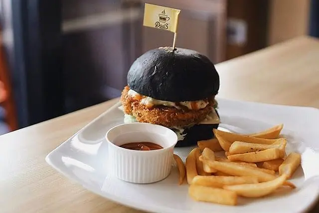 Dee’s Cafe and Sandwich