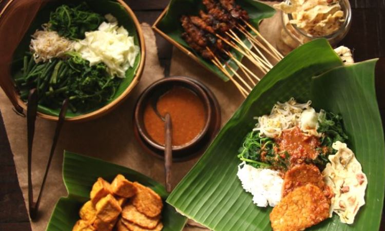 15 Wisata Kuliner di Cilacap yang Murah & Enak 15 Wisata Kuliner di Cilacap yang Murah & Enak
