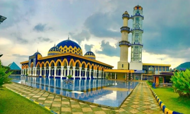 Masjid Agung As Salam