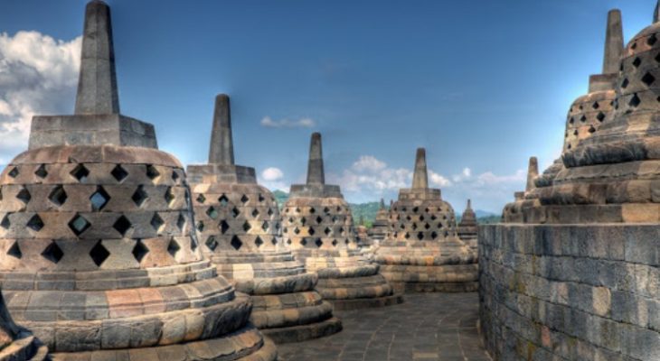 15 Tempat Wisata di Jawa Tengah Terbaru, Terindah & Paling Hits