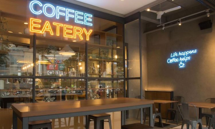 Phos Coffee & Eatery