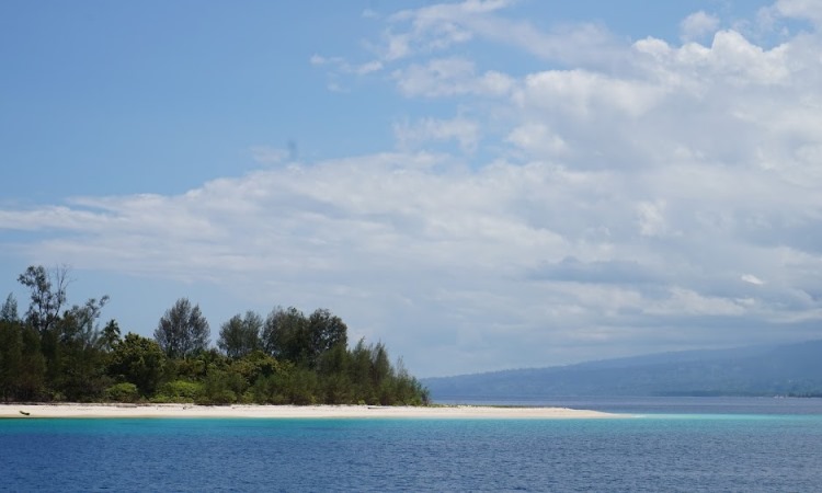 Pulau Samada
