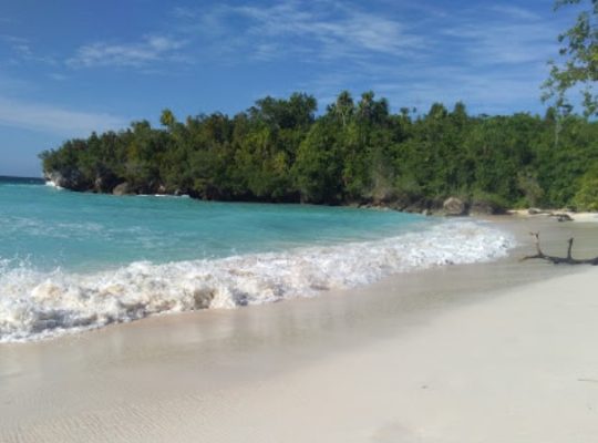 10 Tempat Wisata di Pulau Obi Terbaru & Paling Hits