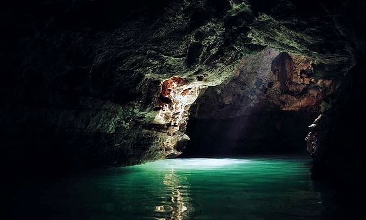 Gua Pindul, Menikmati Sensasi Cave Tubing di Gunung Kidul Jogja