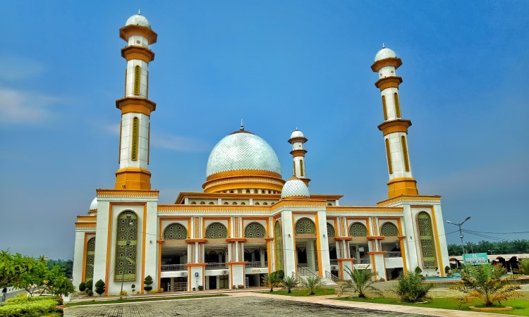 Masjid Agung Ahmad Bakrie Kisaran