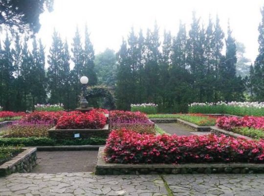 Melrimba Garden, Destinasi Liburan Keluarga Favorit di Bogor