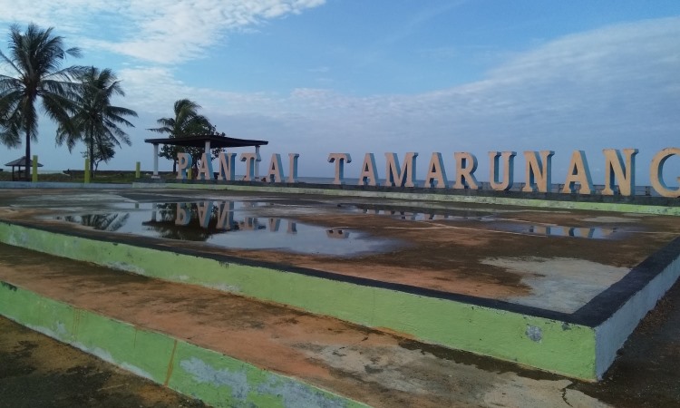 Pantai Tamarunang