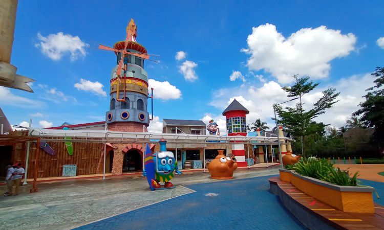 Fasilitas di Saloka Theme Park