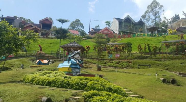 Taman Kelinci Pujon, Taman Wisata Bertema Negeri Dongeng di Malang